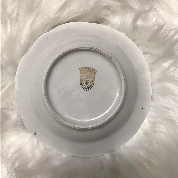 Vintage Limoges Paris Notre Dame Porcelain Ashtray ✨ - Picture 5 of 5